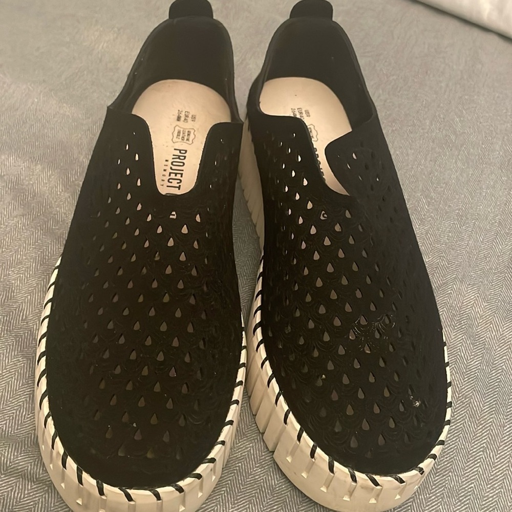 Ilse Jacobsen knock offs in great condition, barely worn!!